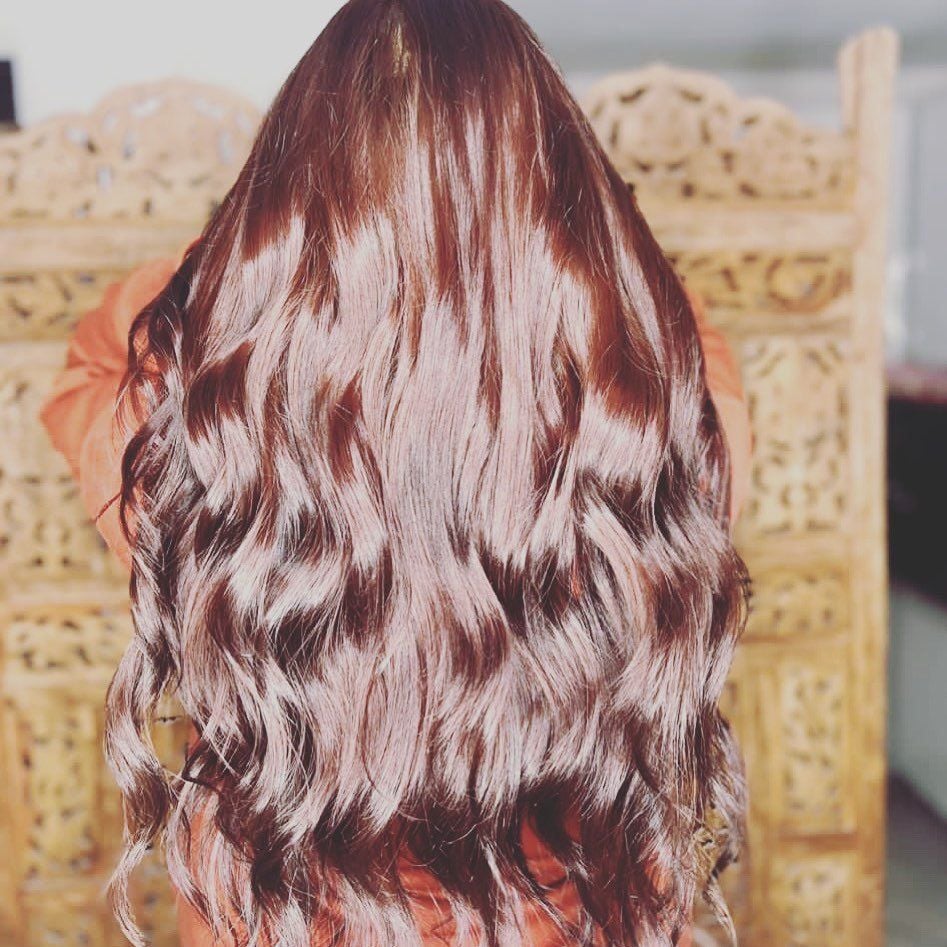 Auburn wavy hair extensions, Cezala Billingshurst